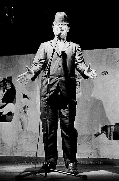 C80Strip10-Alexei-dj64 alternative cabaret,comedy, Soho, Comic Strip,1980,’Ello John,Alexei Sayle, Mod Two-Tone Poet