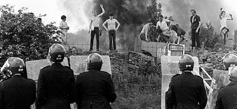 Orgreave , Yorkshire , miners' strike, riot police