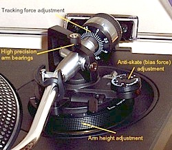 Technics sl-1210, S-shaped tone-arm, analogue,turntable,