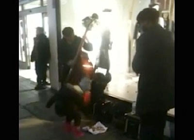 Errol Linton, Jean Pierre, buskers,Steve Norman, Twitpic, video 