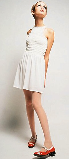 Twiggy65,Quantmini Twiggy , Mary Quant ,miniskirt,Swinging London, youth culture