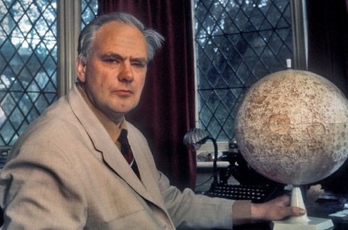 Patrick Moore ,astronomy, TV series, Sky at Night,Desert Island Discs