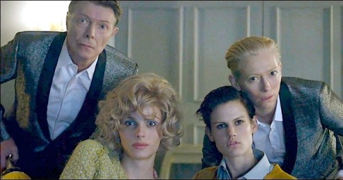 David Bowie,The Stars (Are Out Tonight),video,Floria Sigismondi