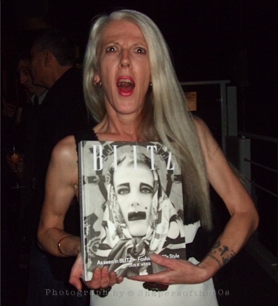 Scarlett Cannon, Blitz magazine