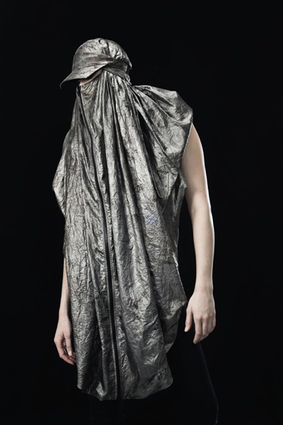 Stealth Wear,Joanna Bloomfield ,Dazed Digital, surveillance,Adam Harvey, fashion