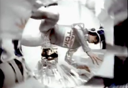 David Bowie, genius, pop music, obituary, Major Tom, The Economist, alienation, annihilation, 1970s, Space Oddity, music videos, Apollo 11,