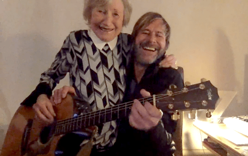 Facebook Live, video, chat, pop music, Steve Norman, Sheila Norman, 