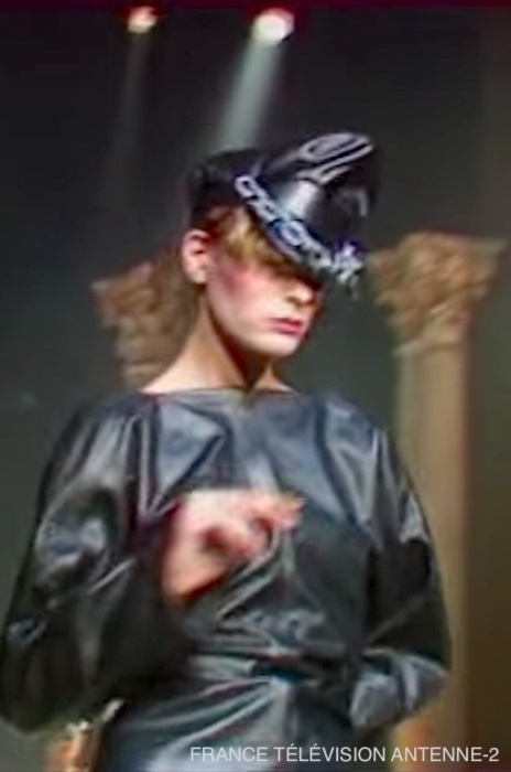 Antenne-2, Blitz Kids, British fashion, le Palace, Paris, April 1982,