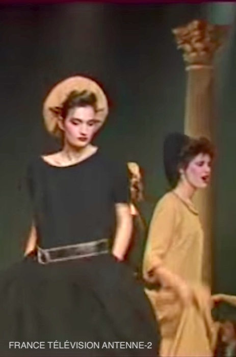 Antenne-2, Blitz Kids, British fashion, le Palace, Paris, April 1982,