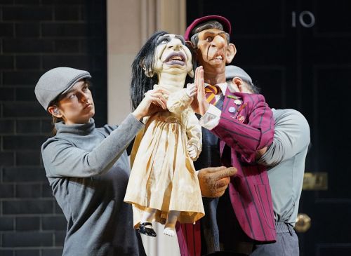 Idiots Assemble, Spitting Image, Birmingham Rep, puppets, theatre, 